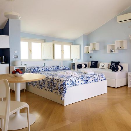 Suite Aphrodite - Exclusive Flat Салерно Экстерьер фото