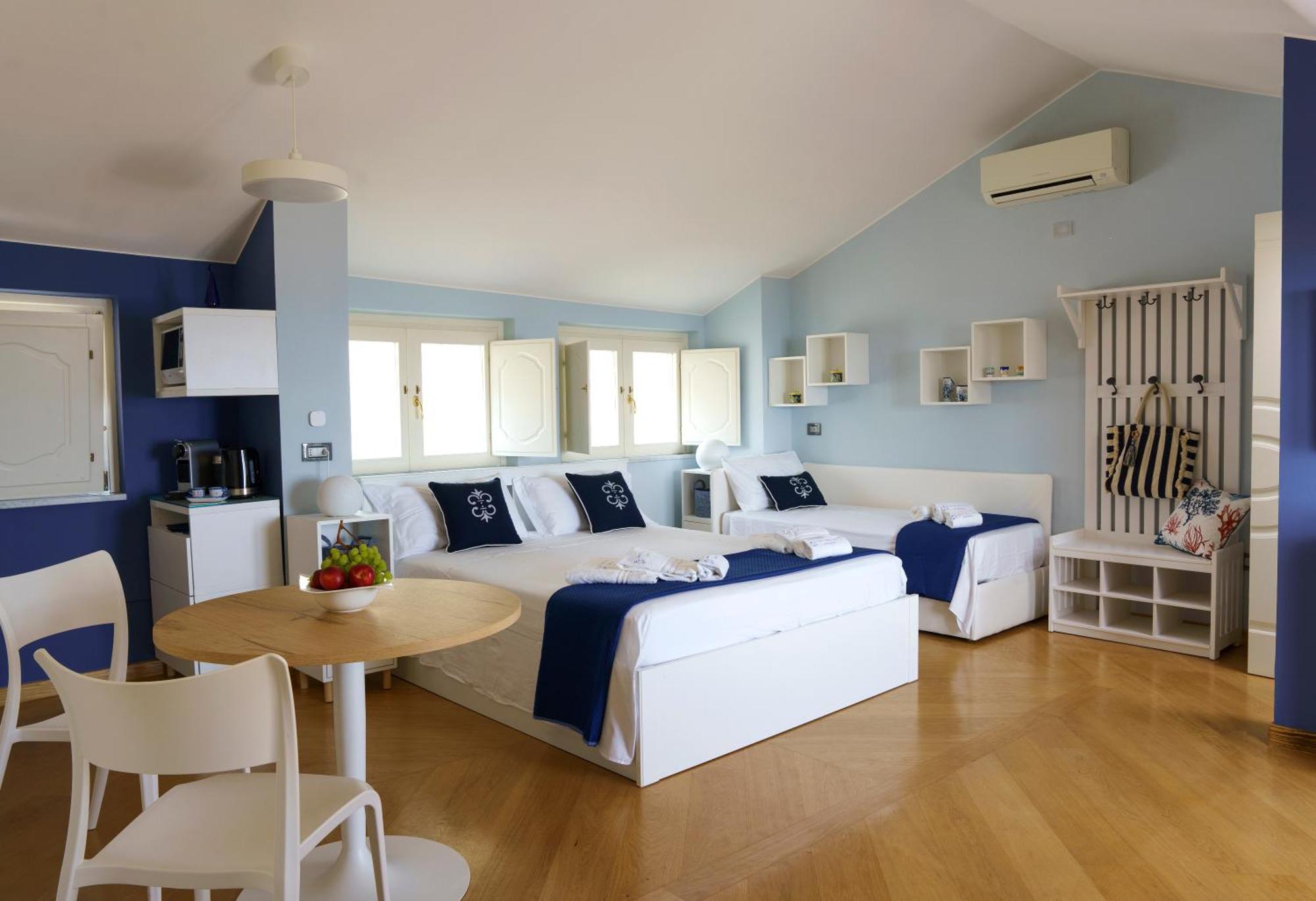 Suite Aphrodite - Exclusive Flat Салерно Экстерьер фото
