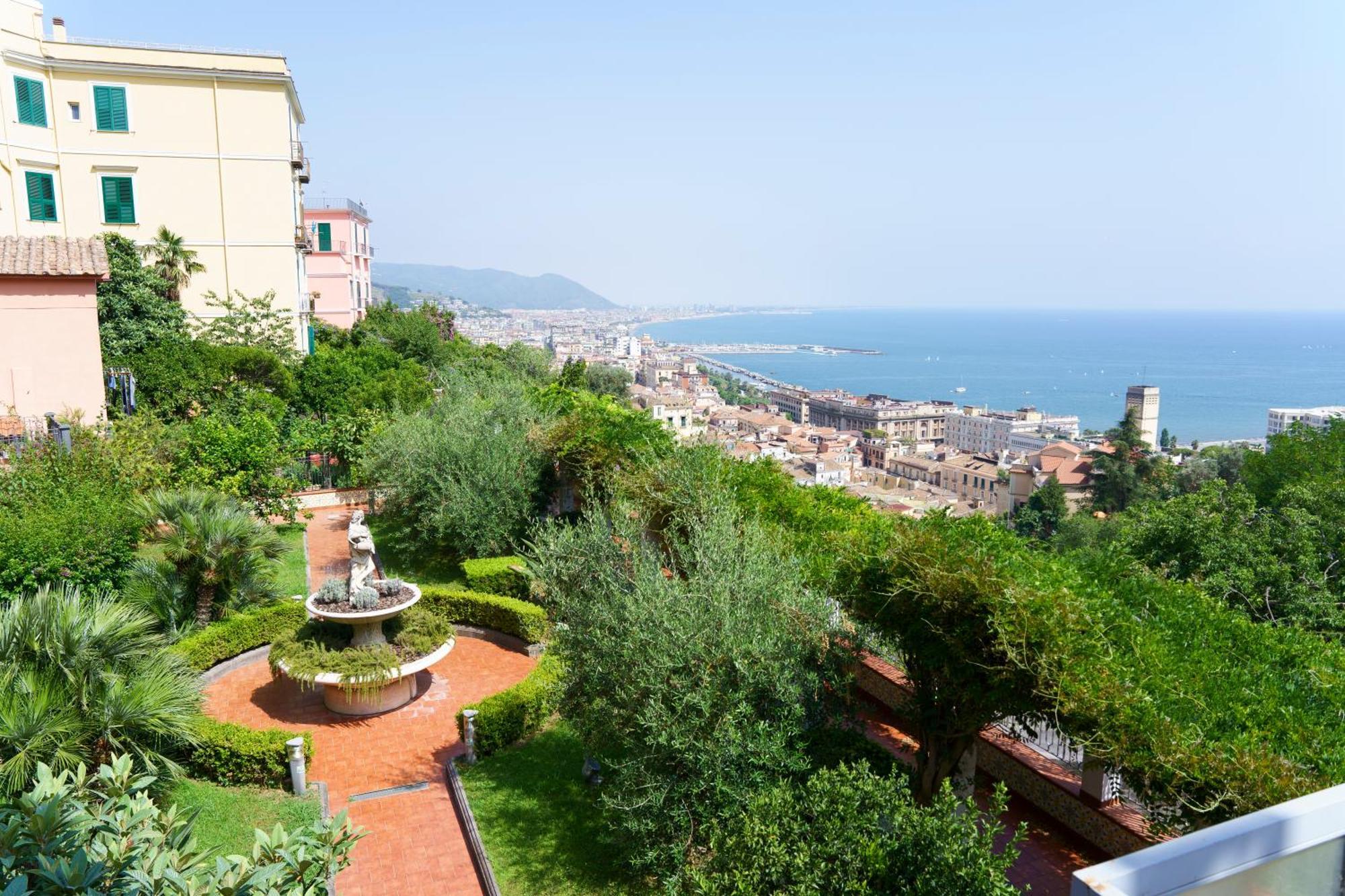 Suite Aphrodite - Exclusive Flat Салерно Экстерьер фото