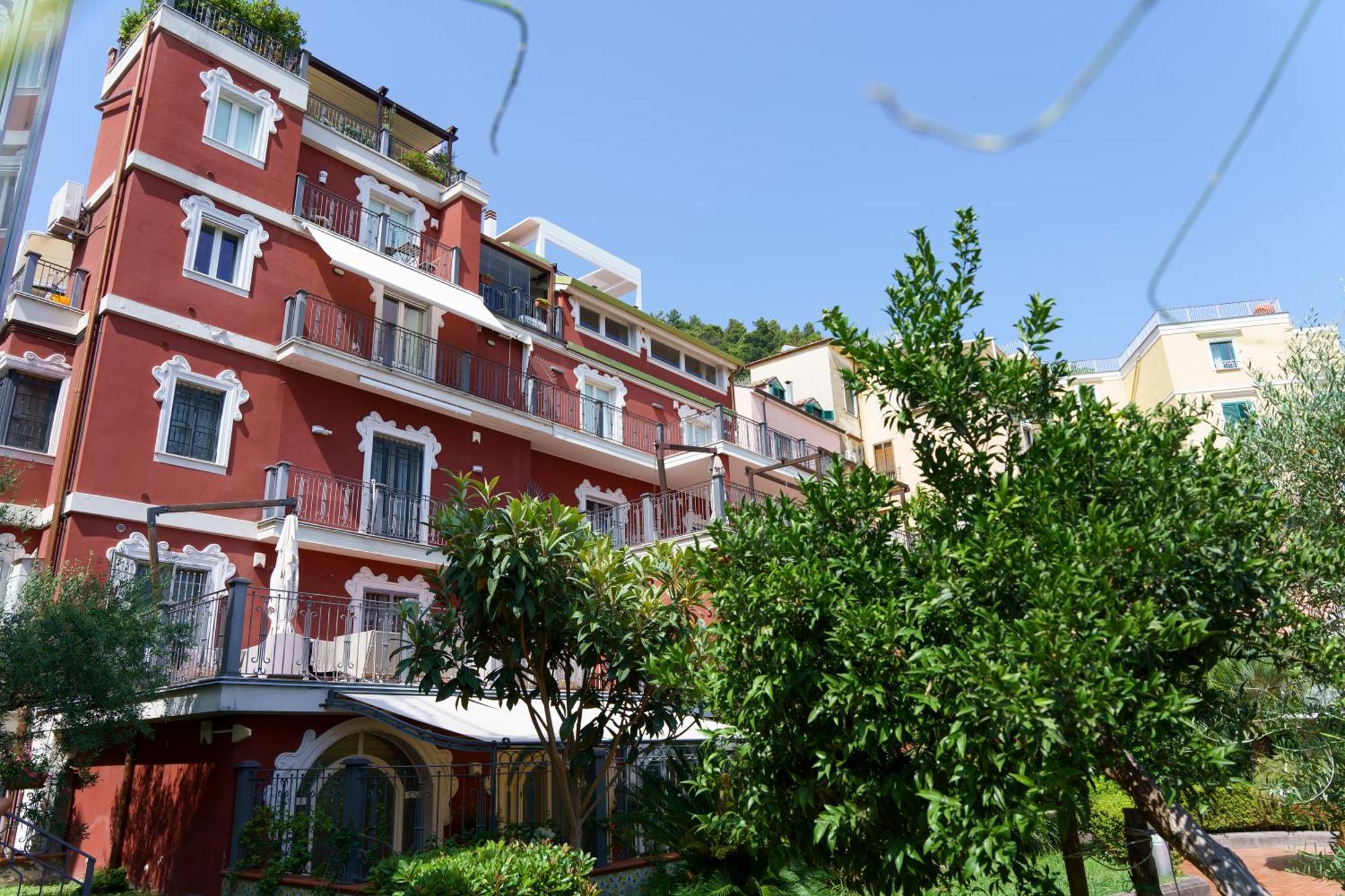 Suite Aphrodite - Exclusive Flat Салерно Экстерьер фото
